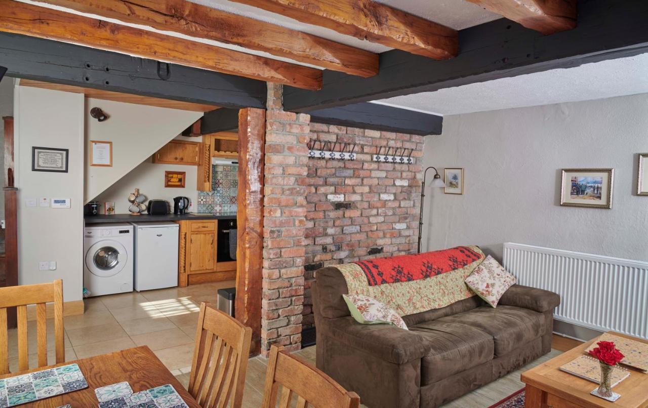 Ballykeel Farm, Mourne Mountains Ballymartin ภายนอก รูปภาพ
