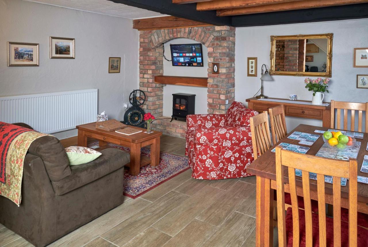 Ballykeel Farm, Mourne Mountains Ballymartin ภายนอก รูปภาพ